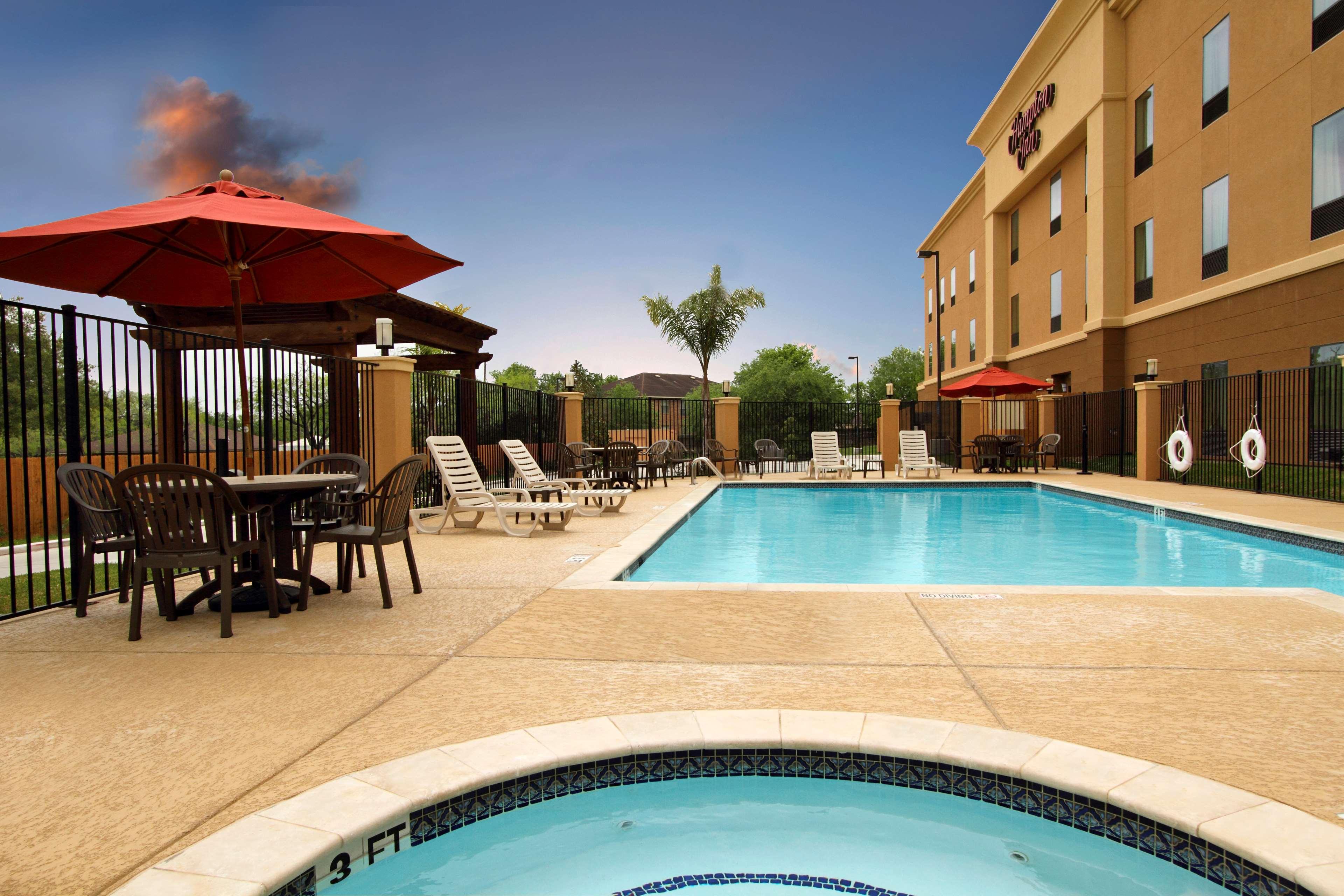 Hampton Inn Beeville Ngoại thất bức ảnh