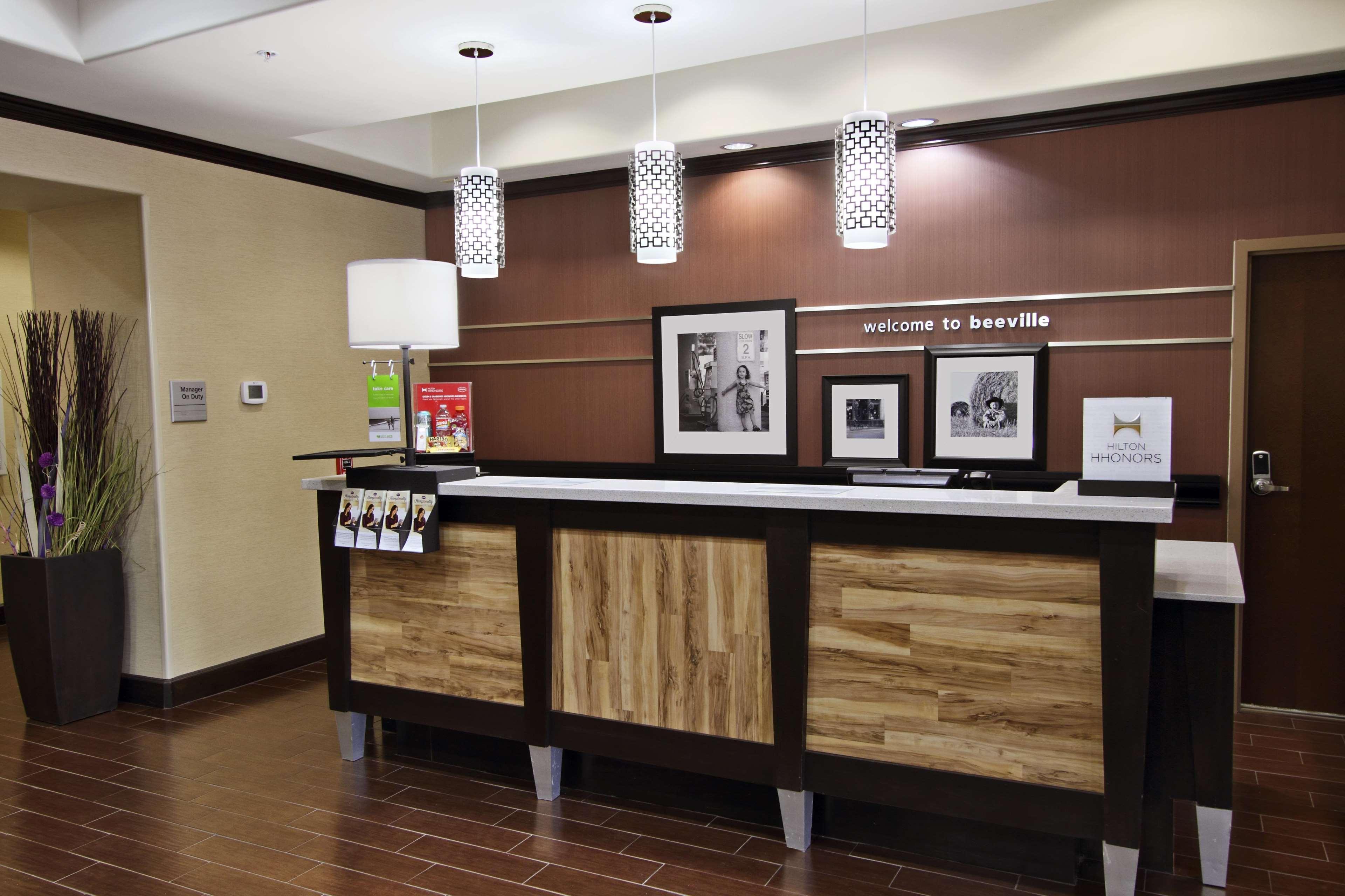 Hampton Inn Beeville Ngoại thất bức ảnh